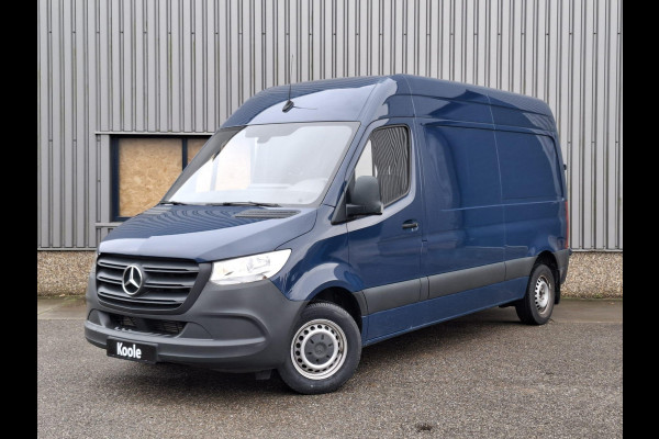 Mercedes-Benz Sprinter 311 CDI GB L2 FWD Functional 3.5T / AIRCO / CAMERA / 3 ZITS / DEALER ONDERHOUDEN / NAVI
