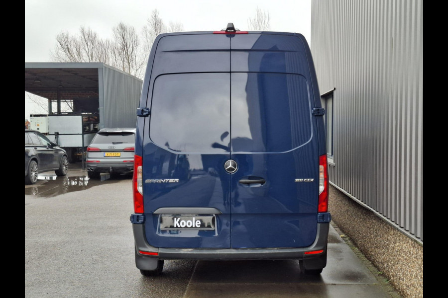 Mercedes-Benz Sprinter 311 CDI GB L2 FWD Functional 3.5T / AIRCO / CAMERA / 3 ZITS / DEALER ONDERHOUDEN / NAVI