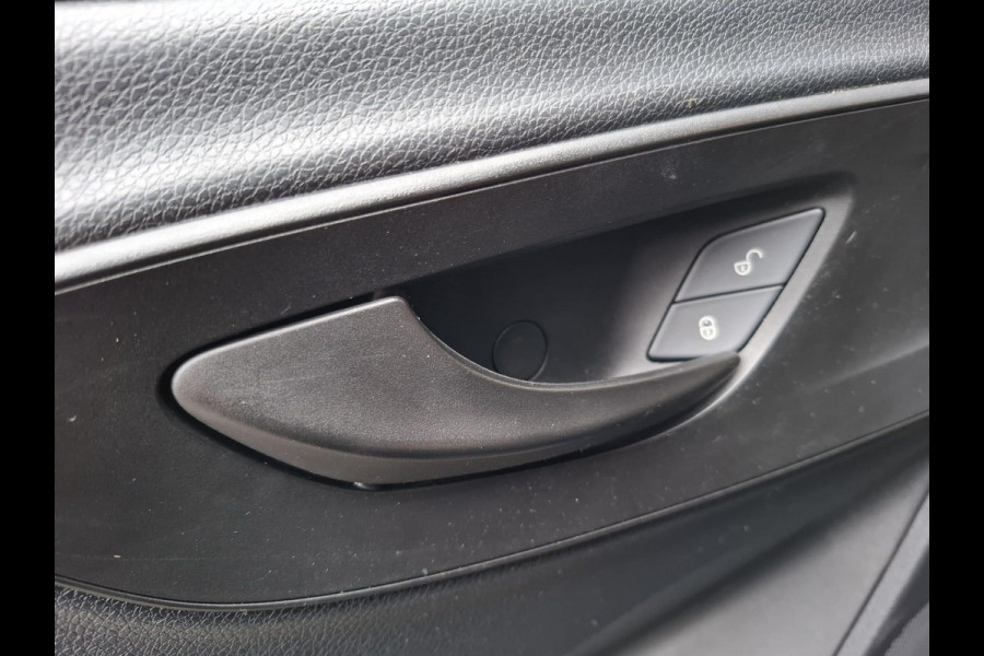 Mercedes-Benz Sprinter 311 CDI GB L2 FWD Functional 3.5T / AIRCO / CAMERA / 3 ZITS / DEALER ONDERHOUDEN / NAVI