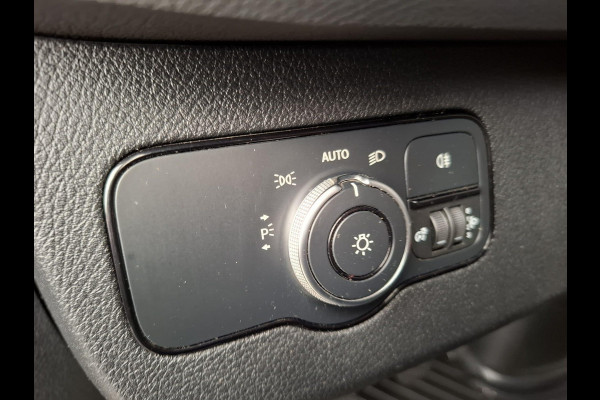 Mercedes-Benz Sprinter 311 CDI GB L2 FWD Functional 3.5T / AIRCO / CAMERA / 3 ZITS / DEALER ONDERHOUDEN / NAVI