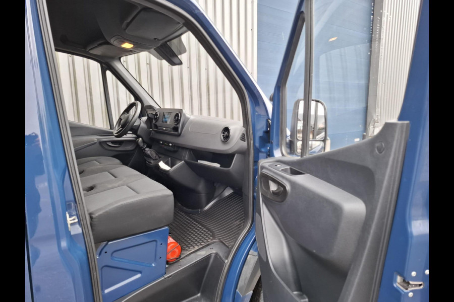 Mercedes-Benz Sprinter 311 CDI GB L2 FWD Functional 3.5T / AIRCO / CAMERA / 3 ZITS / DEALER ONDERHOUDEN / NAVI