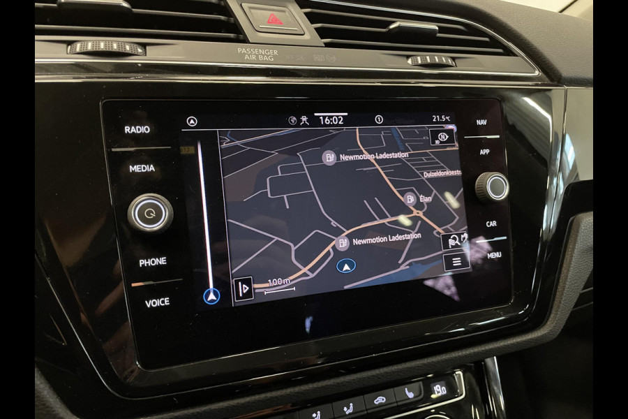 Volkswagen Touran 1.5 TSI DSG Highline | Navigatie | Parkeersensoren | Cruise Control | Blind Spot Assist | Stoelverwarming | ErgoActive stoelen | Climate Control