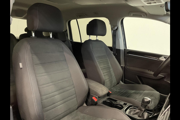 Volkswagen Touran 1.5 TSI DSG Highline | Navigatie | Parkeersensoren | Cruise Control | Blind Spot Assist | Stoelverwarming | ErgoActive stoelen | Climate Control