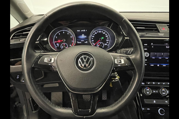Volkswagen Touran 1.5 TSI DSG Highline | Navigatie | Parkeersensoren | Cruise Control | Blind Spot Assist | Stoelverwarming | ErgoActive stoelen | Climate Control