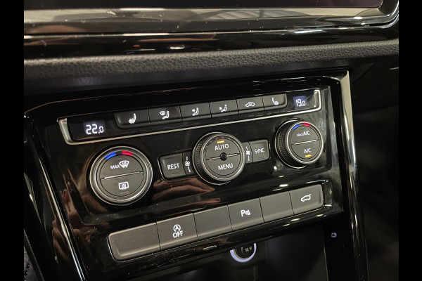 Volkswagen Touran 1.5 TSI DSG Highline | Navigatie | Parkeersensoren | Cruise Control | Blind Spot Assist | Stoelverwarming | ErgoActive stoelen | Climate Control