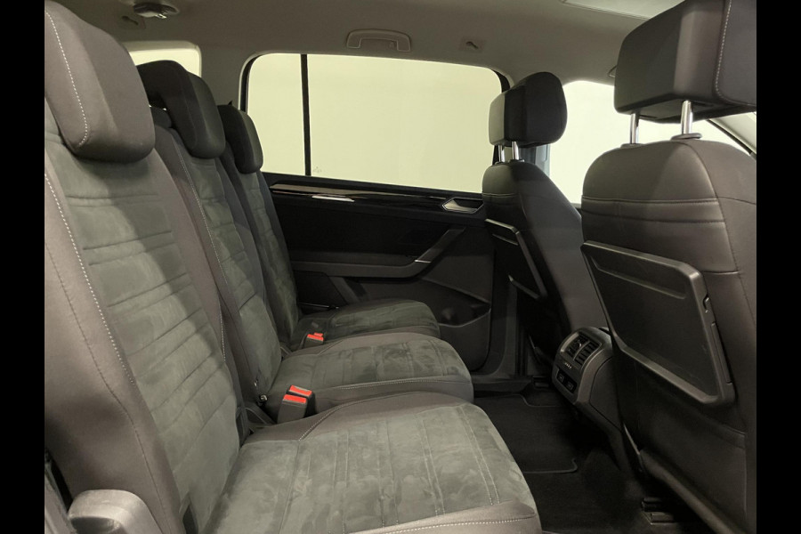 Volkswagen Touran 1.5 TSI DSG Highline | Navigatie | Parkeersensoren | Cruise Control | Blind Spot Assist | Stoelverwarming | ErgoActive stoelen | Climate Control