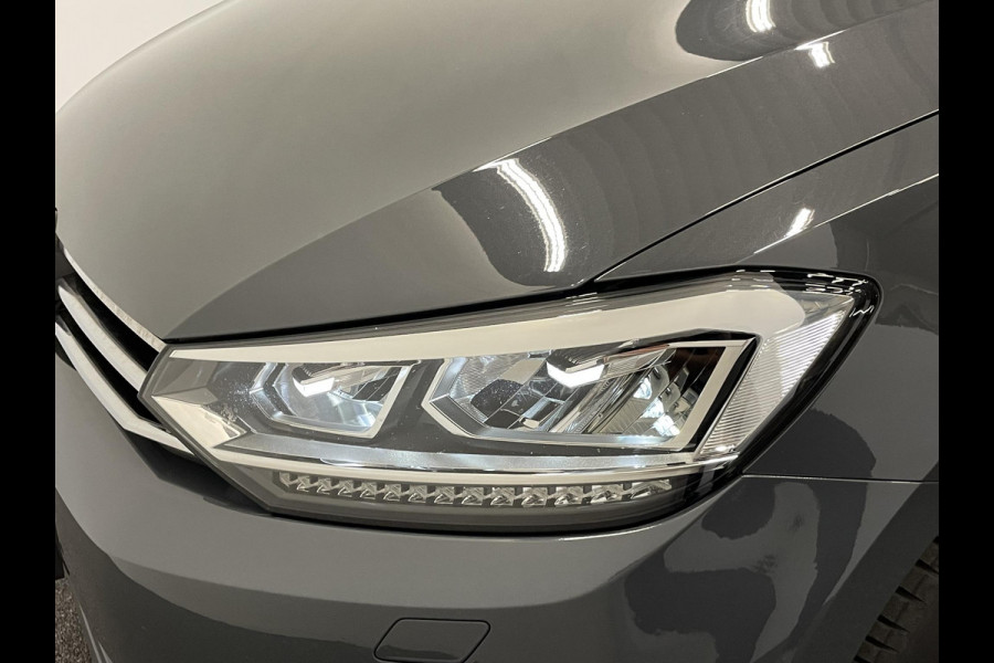 Volkswagen Touran 1.5 TSI DSG Highline | Navigatie | Parkeersensoren | Cruise Control | Blind Spot Assist | Stoelverwarming | ErgoActive stoelen | Climate Control
