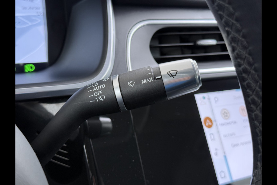 Jaguar I-PACE EV320pk SE 90kWh 3Fase ! Soh 90.5% AWD Leer Meridian™ Hifi Memory Navi Ecc 3D-Surround Camera Adaptive Cruise Business Pack Apple Carplay Android Auto Forward Vieuw+Detection+Guidance Stuur-verwarming Led Origineel Nederlandse Auto Nieuwprijs € 73.000,- Deze kan thuis wél met 11kw/uur laden