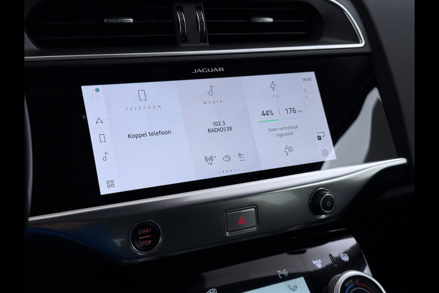 Jaguar I-PACE EV320pk SE 90kWh 3Fase ! Soh 90.5% AWD Leer Meridian™ Hifi Memory Navi Ecc 3D-Surround Camera Adaptive Cruise Business Pack Apple Carplay Android Auto Forward Vieuw+Detection+Guidance Stuur-verwarming Led Origineel Nederlandse Auto Nieuwprijs € 73.000,- Deze kan thuis wél met 11kw/uur laden