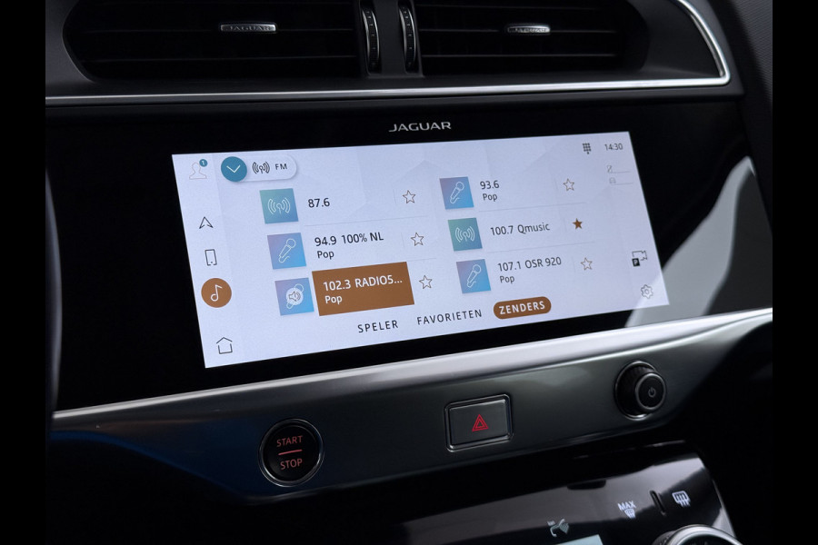 Jaguar I-PACE EV320pk SE 90kWh 3Fase ! Soh 90.5% AWD Leer Meridian™ Hifi Memory Navi Ecc 3D-Surround Camera Adaptive Cruise Business Pack Apple Carplay Android Auto Forward Vieuw+Detection+Guidance Stuur-verwarming Led Origineel Nederlandse Auto Nieuwprijs € 73.000,- Deze kan thuis wél met 11kw/uur laden