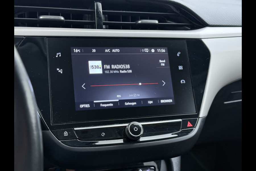 Opel CORSA-E 50kWh 3 Fase Warmtepomp Navi 360°Camera Two-Tone Lak Ecc Edition+ Stoel+Stuur-Verwarmd Parkeer Pack Pdc DAB Lmv 16" Privacy Glas Led Isofix Regen-Lichtsensor LaneAssist Origineel Nederlandse Auto SOH 89% Zeer compleet!