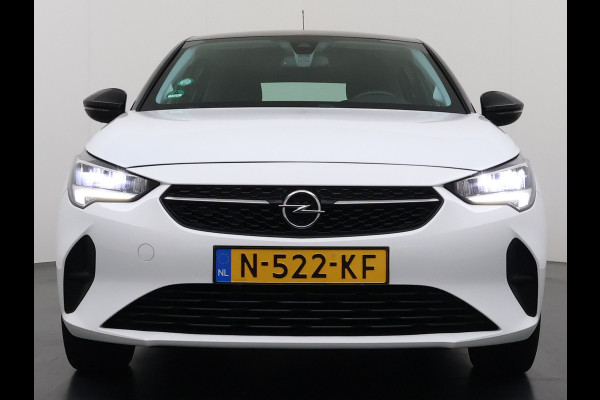 Opel CORSA-E 50kWh 3 Fase Warmtepomp Navi 360°Camera Two-Tone Lak Ecc Edition+ Stoel+Stuur-Verwarmd Parkeer Pack Pdc DAB Lmv 16" Privacy Glas Led Isofix Regen-Lichtsensor LaneAssist Origineel Nederlandse Auto SOH 89% Zeer compleet!