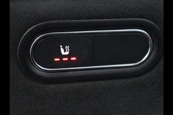 Mercedes-Benz CLA-Klasse Shooting Brake 250e AMG | Adaptive cruise | Stoelverwarming | Carplay | Widescreen | Leder/Alcantara | Navigatie | Camera | Park Assist | PHEV | Plug In