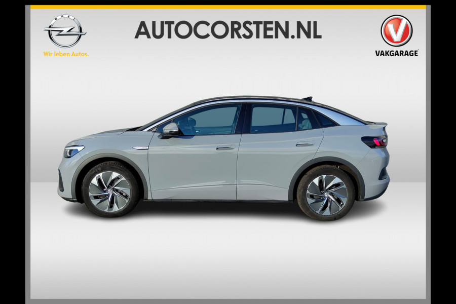 Volkswagen ID.5 Pro 77kWh SOH 98%!! Warmtepomp Afn-Trekhaak Adaptive-Cruise HUD Camera Navi 19"Lm Parkassist PDC-a+v Apple Android Carplay App-C Rijstrooksensor+Correctie Airco-Achter Stoel+Stuur+Vooraam+ruitensproeiers+wisserbl.-Verwarmd Head-up-Display Draadloze-lader Front Assist Voice-Command Keyless-Start Verkeersbordherk. AEB ESP BotsWaarsch. Two-Tone-lak Orig.NLse auto € 54.000 nieuw