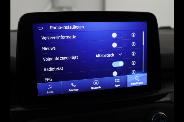 Ford Focus 1.0 EcoBoost ST Line | Automaat | Stoelverwarming | Adaptive cruise | B&O Sound | Carplay | Full LED | Camera | Navigatie | Airco | Bluetooth