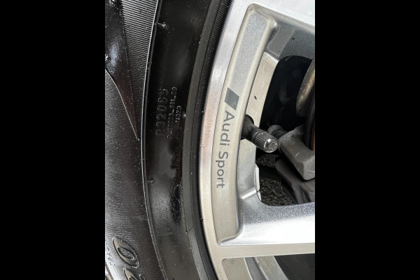 Audi Q5 55 TFSI e quattro Competition 367PK PANO/V-COCKPIT/DAB/BOSE/CARPLAY///