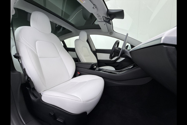 Tesla Model 3 RWD SR plus 325PK LFP SOH 91% Accu Ivory Lmv 18" AutoPilot Leder Panoramadak Adaptive-Cruise Camera's Elektr.-Stuur+Stoelen+Spie Navi LED DAB Voorverwarmen Keyless One-Pedal-Drive 1e Eigenaar Origineel Nederlandse Auto