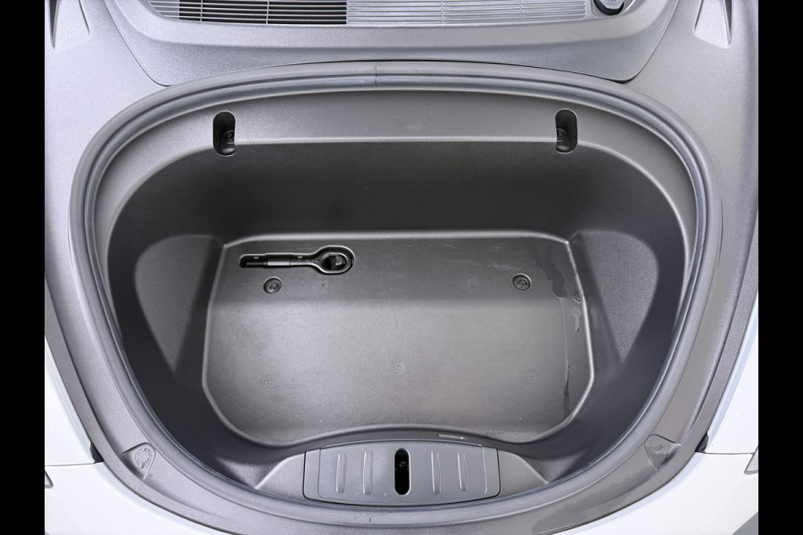 Tesla Model 3 RWD SR plus 325PK LFP SOH 91% Accu Ivory Lmv 18" AutoPilot Leder Panoramadak Adaptive-Cruise Camera's Elektr.-Stuur+Stoelen+Spie Navi LED DAB Voorverwarmen Keyless One-Pedal-Drive 1e Eigenaar Origineel Nederlandse Auto