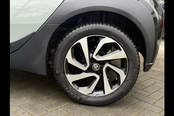 Toyota Aygo X 1.0 VVT-i S-CVT Automaat Pulse | Stoelverwarming, Bi-Tone, 17 inch, Privacy glass