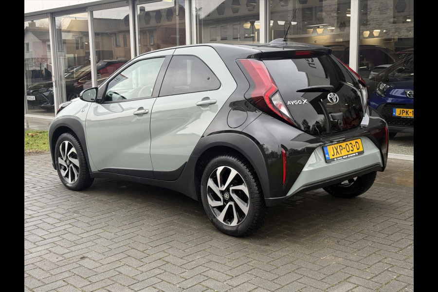 Toyota Aygo X 1.0 VVT-i S-CVT Automaat Pulse | Stoelverwarming, Bi-Tone, 17 inch, Privacy glass