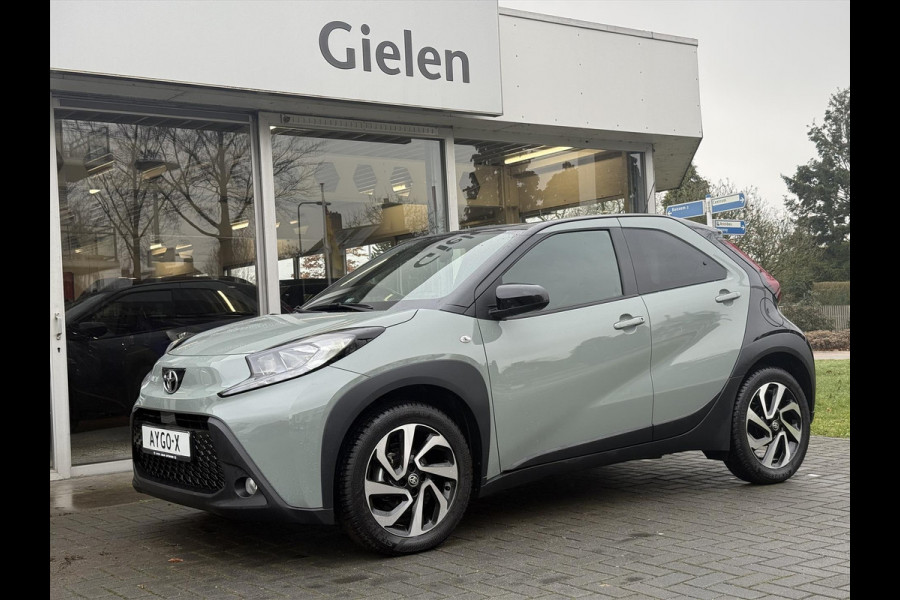 Toyota Aygo X 1.0 VVT-i S-CVT Automaat Pulse | Stoelverwarming, Bi-Tone, 17 inch, Privacy glass