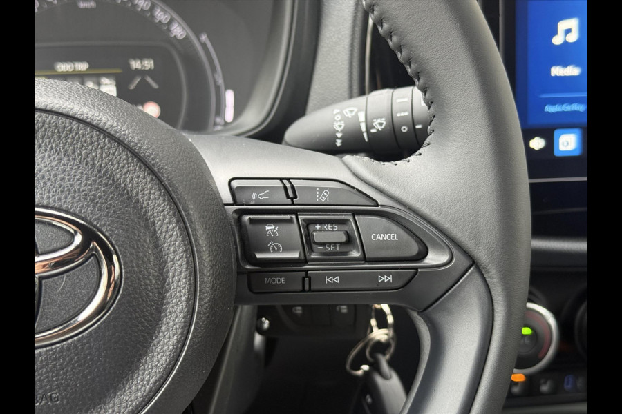 Toyota Aygo X 1.0 VVT-i S-CVT Automaat Pulse | Stoelverwarming, Bi-Tone, 17 inch, Privacy glass