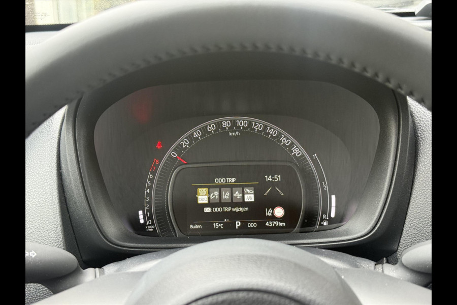 Toyota Aygo X 1.0 VVT-i S-CVT Automaat Pulse | Stoelverwarming, Bi-Tone, 17 inch, Privacy glass