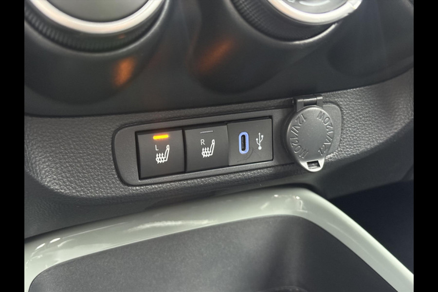 Toyota Aygo X 1.0 VVT-i S-CVT Automaat Pulse | Stoelverwarming, Bi-Tone, 17 inch, Privacy glass