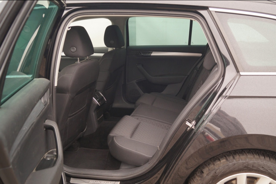 Škoda Superb Combi 1.4 TSI iV PHEV Business Edition Plus -NAVI-ECC-