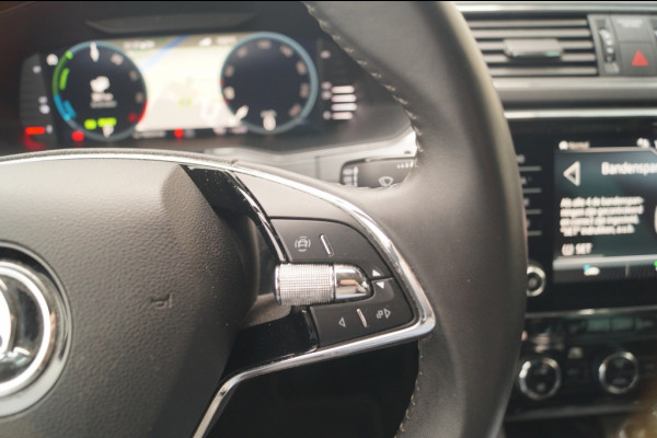 Škoda Superb Combi 1.4 TSI iV PHEV Business Edition Plus -NAVI-ECC-