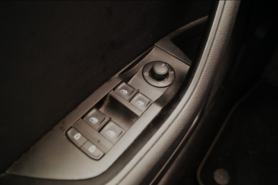 Škoda Superb Combi 1.4 TSI iV PHEV Business Edition Plus -NAVI-ECC-