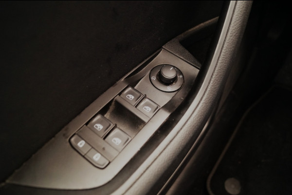 Škoda Superb Combi 1.4 TSI iV PHEV Business Edition Plus -NAVI-ECC-