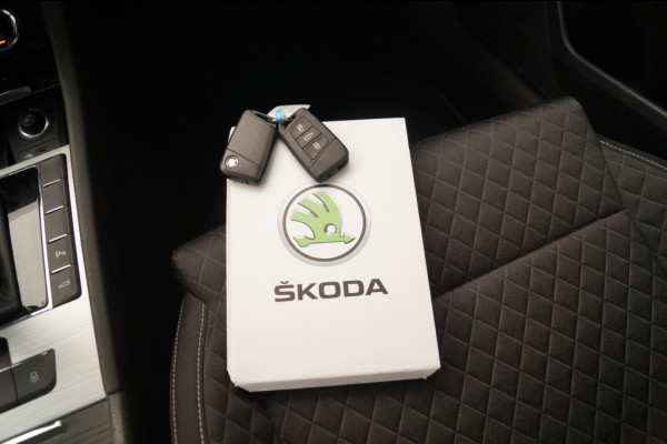 Škoda Superb Combi 1.4 TSI iV PHEV Business Edition Plus -NAVI-ECC-
