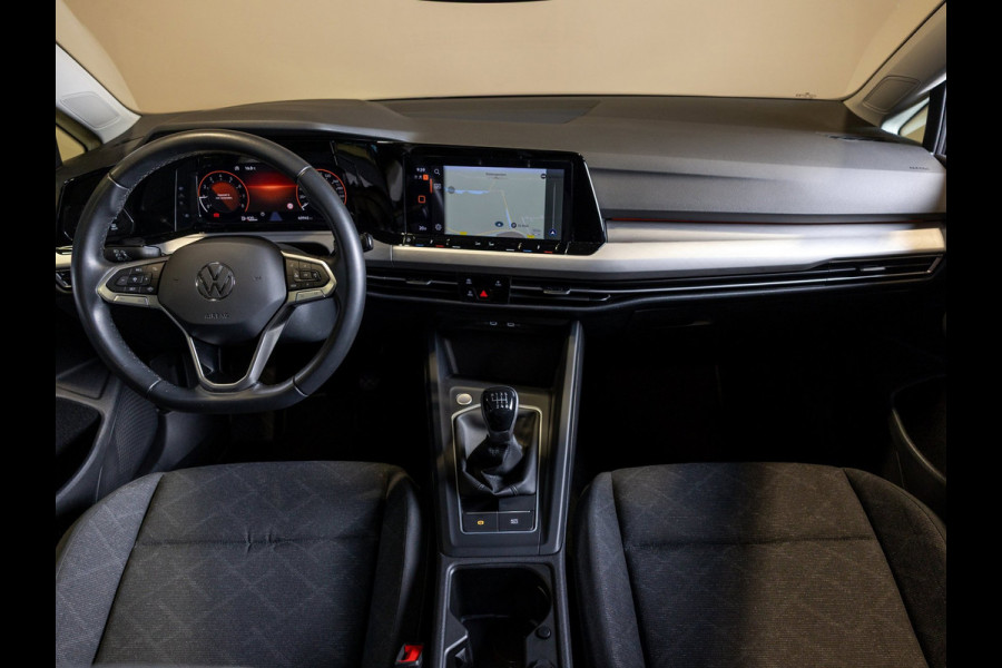 Volkswagen Golf 1.0 TSI Life / 110pk / Cruise / Airco / Klimaatregeling / Navigatie / Apple Carplay