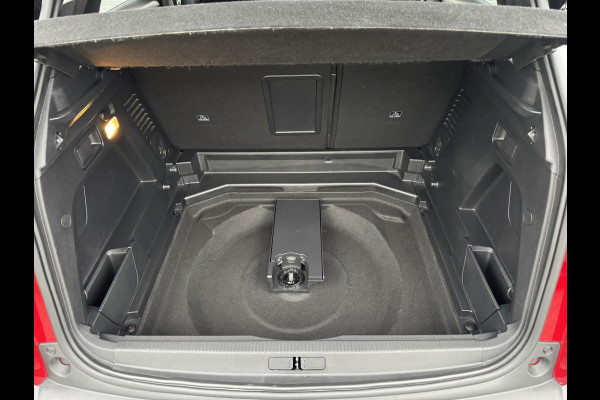 Peugeot 3008 1.2 PureTech Allure Cruise Climate Camera plus Sensoren voor/achter Navi Dodehoekdetectie Navigatie