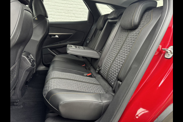 Peugeot 3008 1.2 PureTech Allure Cruise Climate Camera plus Sensoren voor/achter Navi Dodehoekdetectie Navigatie