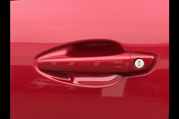 Peugeot 3008 1.2 PureTech Allure Cruise Climate Camera plus Sensoren voor/achter Navi Dodehoekdetectie Navigatie