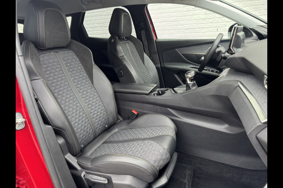 Peugeot 3008 1.2 PureTech Allure Cruise Climate Camera plus Sensoren voor/achter Navi Dodehoekdetectie Navigatie