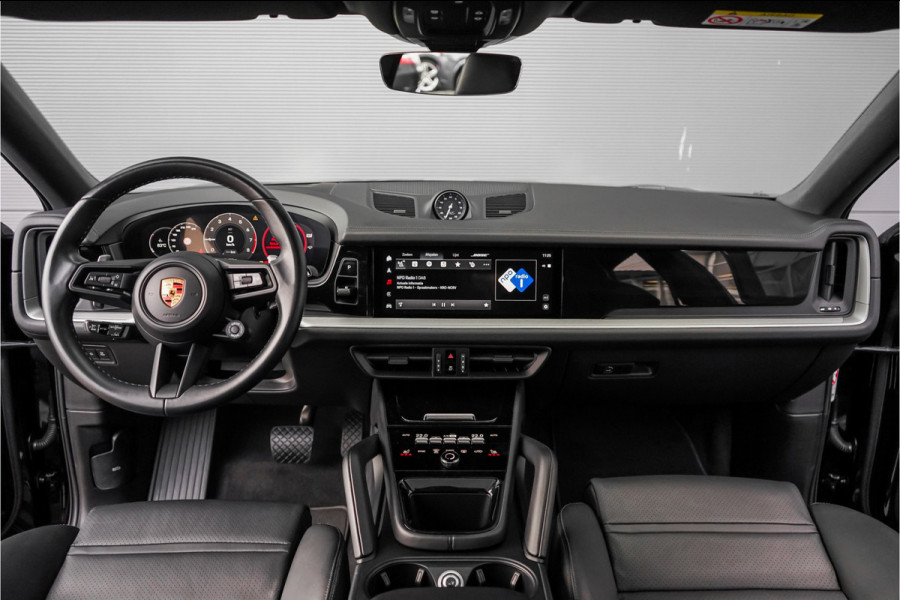 Porsche Cayenne Coupé 3.0 E-Hybrid Sport Design Black Edition ACC HUD Luchtv Trekhaak