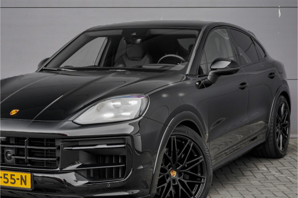 Porsche Cayenne Coupé 3.0 E-Hybrid Sport Design Black Edition ACC HUD Luchtv Trekhaak