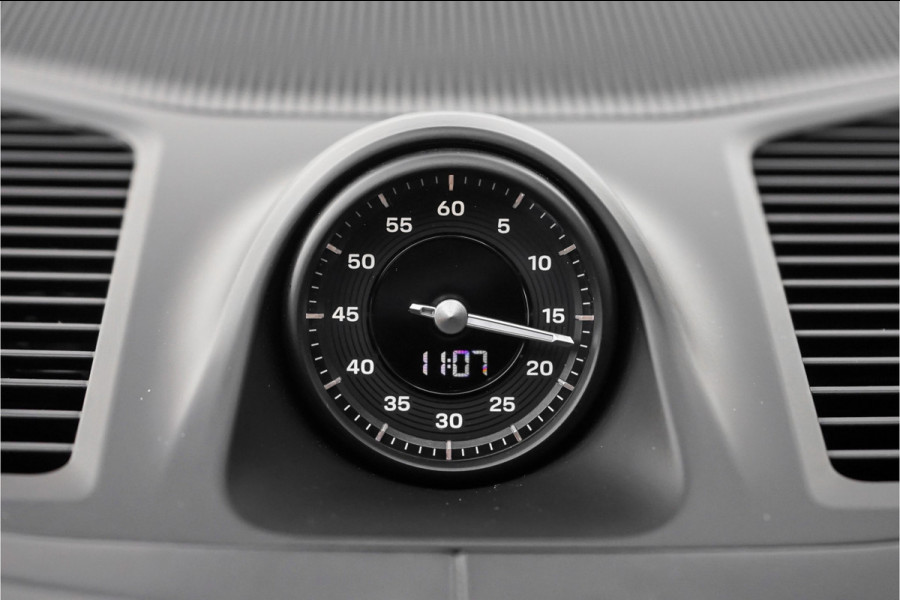 Porsche Cayenne Coupé 3.0 E-Hybrid Sport Design Black Edition ACC HUD Luchtv Trekhaak