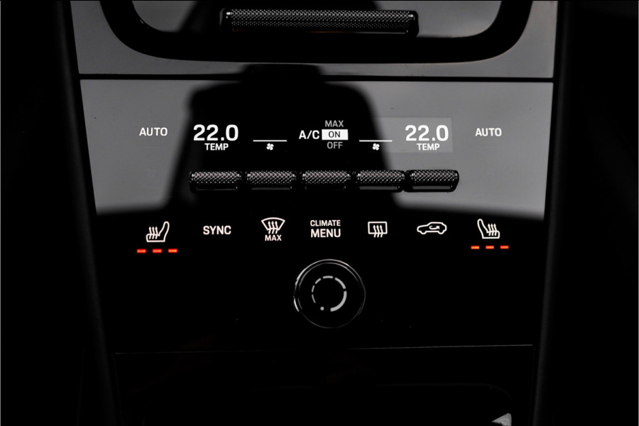 Porsche Cayenne Coupé 3.0 E-Hybrid Sport Design Black Edition ACC HUD Luchtv Trekhaak