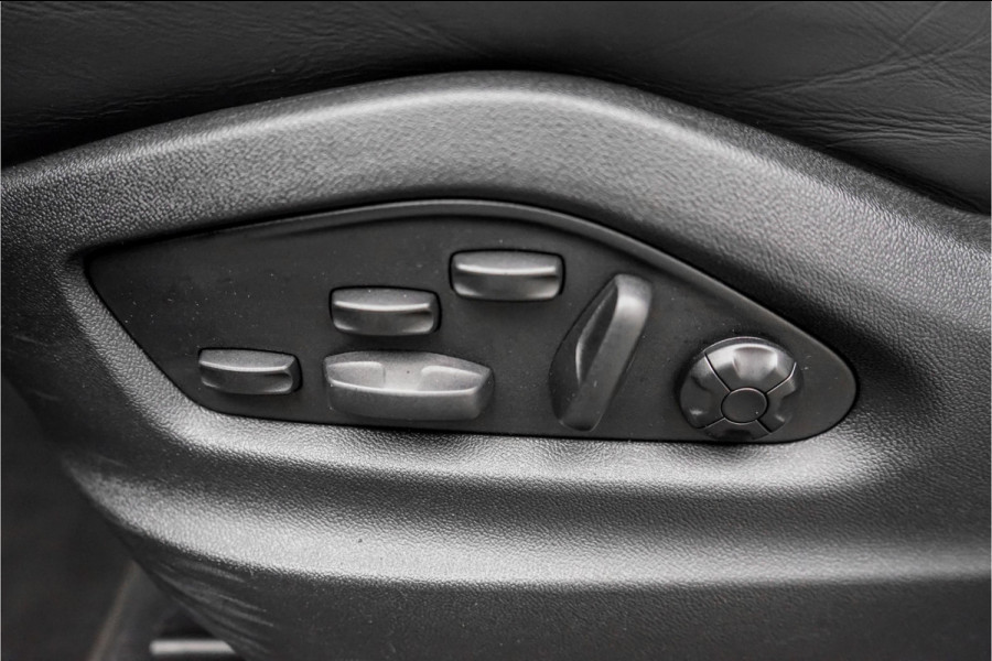 Porsche Cayenne Coupé 3.0 E-Hybrid Sport Design Black Edition ACC HUD Luchtv Trekhaak