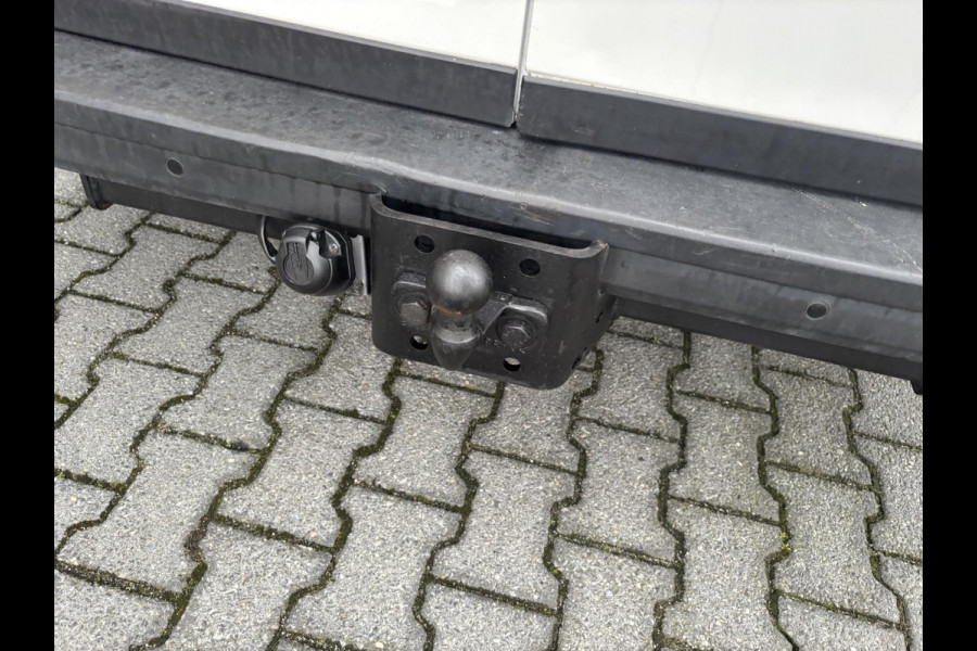 Volkswagen Crafter 2.0 TDI L3H1*AUTOM.*A/C*NAVI*HAAK*CAM*CARPLAY*