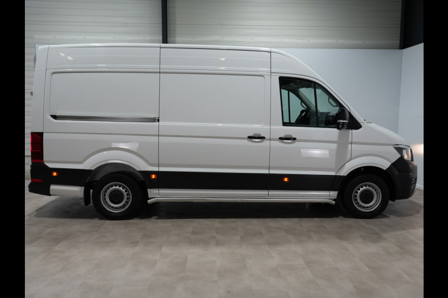 Volkswagen Crafter 35 2.0 TDI 140pk DSG L3H3 Navigatie Camera comfort stoel Android/Carplay