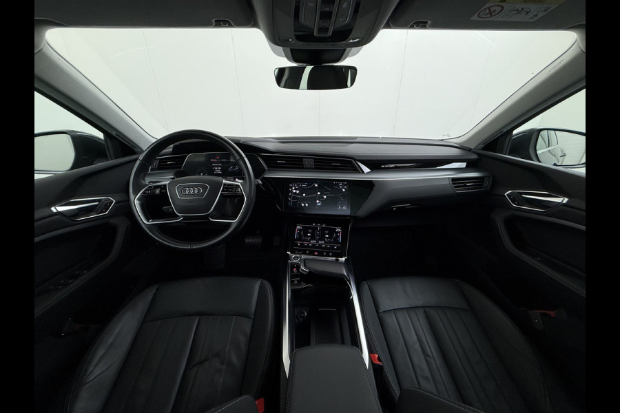 Audi e-tron 313pk Quattro Soh 91% Leer PanoDak Adaptive.Cruise Camera Elek.Stoelen+Memory+Verwarmd Navi Ecc Pdc Stoelverwarming Elek.Achterklep AWD Led Bluetooth Rijstrooksensor WiFi Lmv 4WD Business Edition Plus 71kWh Origineel Nederlandse Auto 1800kg trekvermogen!