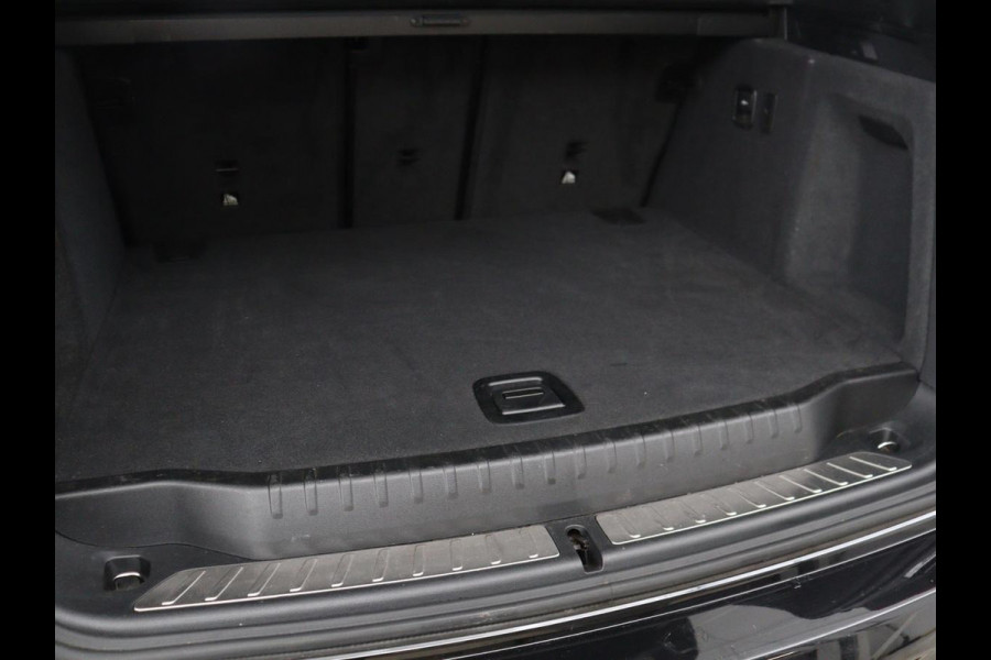 BMW X3 xDrive20i High Executive | M Sport | 1e eigenaar | Head-Up | Leder | Trekhaak | Stoelverwarming | Harman/Kardon | Camera | Keyless | Adaptive Drive | Sfeerverlichting | Full LED | Sportstoelen