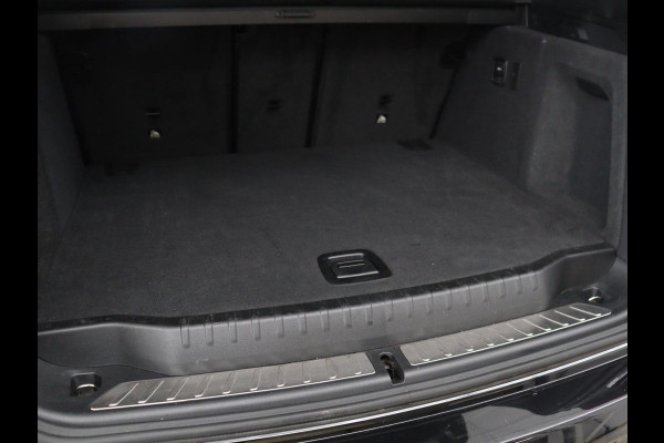 BMW X3 xDrive20i High Executive | M Sport | 1e eigenaar | Head-Up | Leder | Trekhaak | Stoelverwarming | Harman/Kardon | Camera | Keyless | Adaptive Drive | Sfeerverlichting | Full LED | Sportstoelen