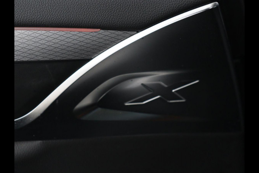 BMW X3 xDrive20i High Executive | M Sport | 1e eigenaar | Head-Up | Leder | Trekhaak | Stoelverwarming | Harman/Kardon | Camera | Keyless | Adaptive Drive | Sfeerverlichting | Full LED | Sportstoelen