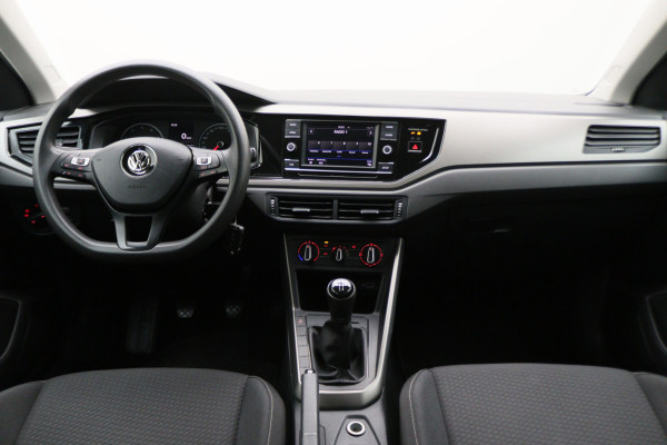 Volkswagen Polo 1.0 MPI Comfortline Airco, Cruise, Bluetooth, Elektrische Pakket, Front Assist, Radio